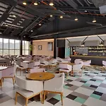 Ramada & By Wyndham Hotel Kusadası