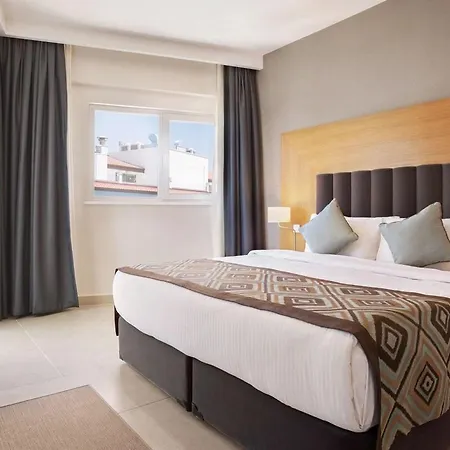 Ramada & By Wyndham Hotel Kusadası