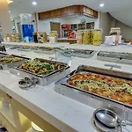 Ramada & By Wyndham Hotel Kusadası