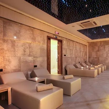 Ramada Hotel & Suites By Wyndham Kusadasi