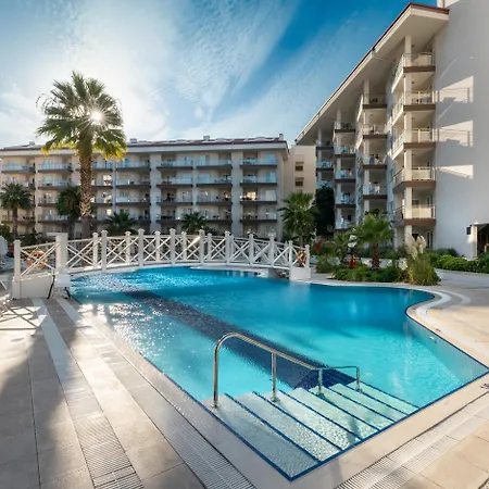 Hotel Ramada Hotel & Suites By Wyndham Kusadasi Kusadasi