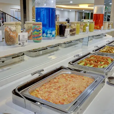 ホテル Ramada & By Wyndham