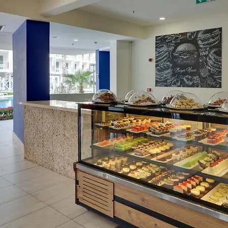 Ramada & By Wyndham Hotel 4*