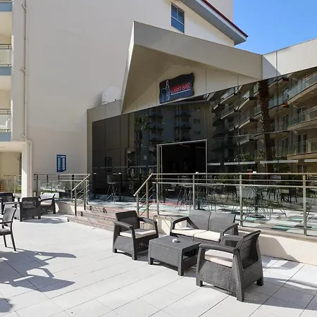 Ramada Hotel & Suites By Wyndham Kusadasi Hotel 4*