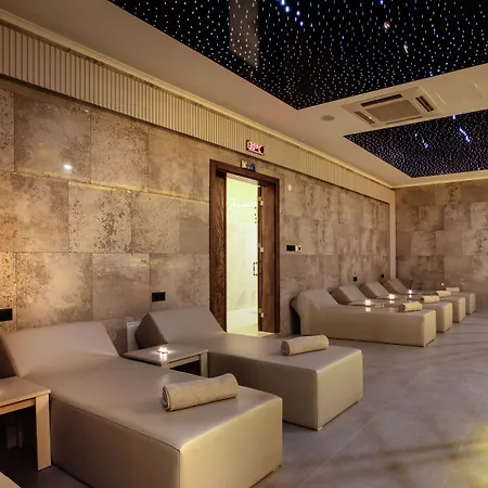 Ramada Hotel & Suites By Wyndham Kusadasi